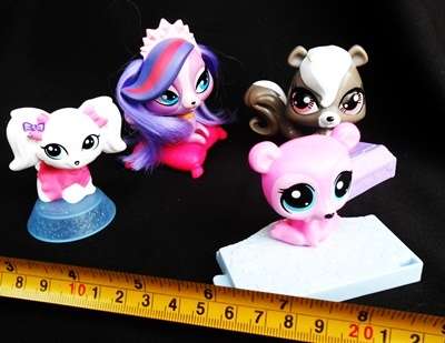4 littlest pet shop characters made for Mcdonalds