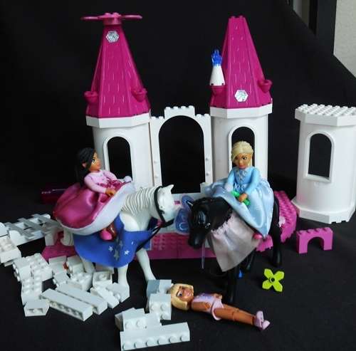 Lego Castle with horses and Polly Pocket like princesses