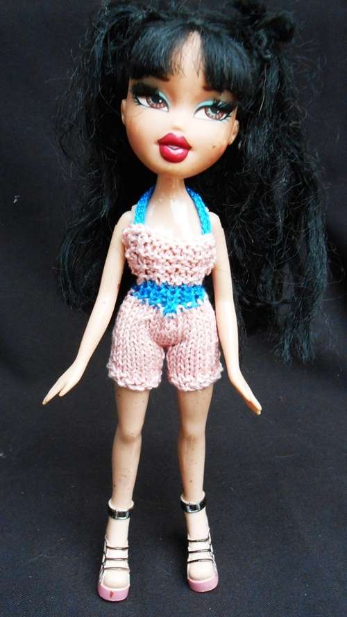Bratz doll Jade in sandals and beautiful little jumpsuit knitted for her reduced price