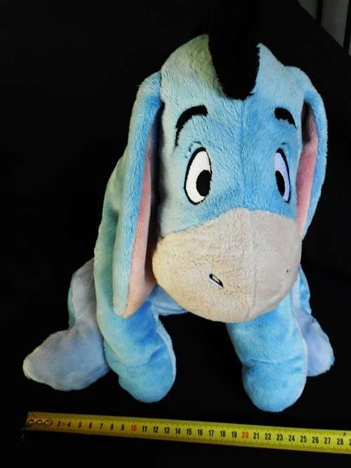Big floppy soft Eeyore soft toy in like new condition