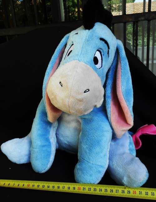 Big floppy soft Eeyore soft toy in like new condition