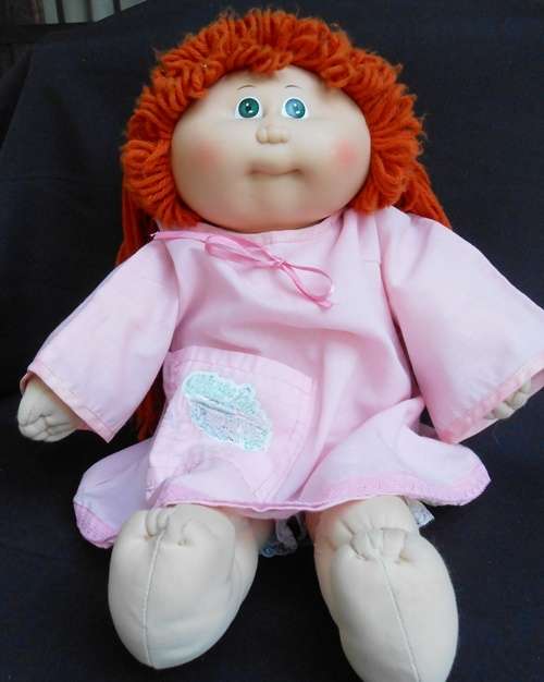 collectable  original cabbage patch doll in good condition