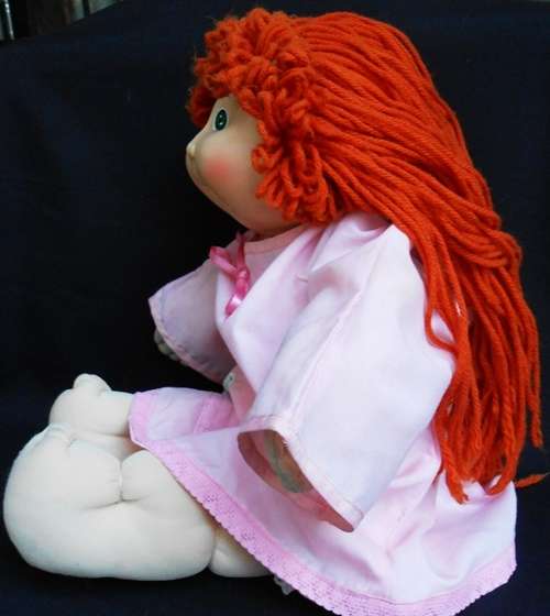 collectable  original cabbage patch doll in good condition