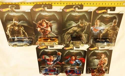 Hot Wheels Batman vs Superman Deco Car 7 cars complete set 1-7 new in packet