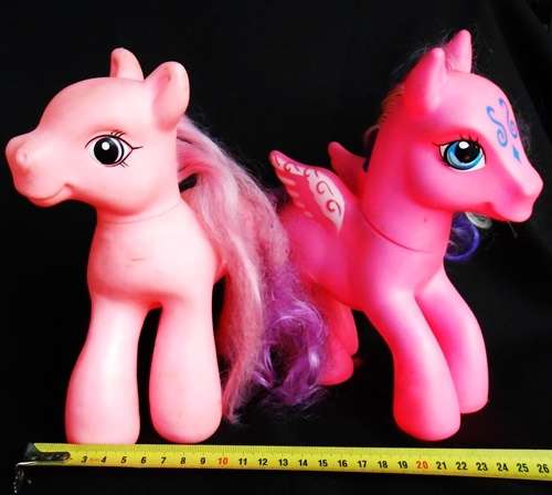 My Little Pony bigger size.