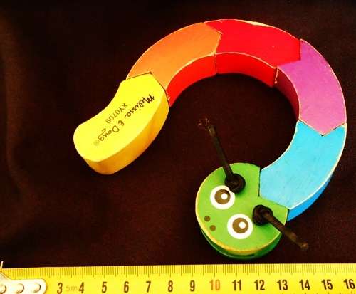 Melissa and Doug twist and change wooden caterpillar toy