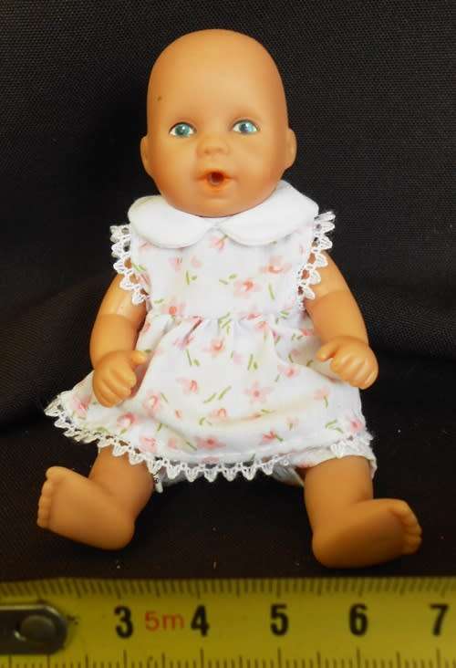 Baby Born Miniworld by Simba Mini doll plus asseccories