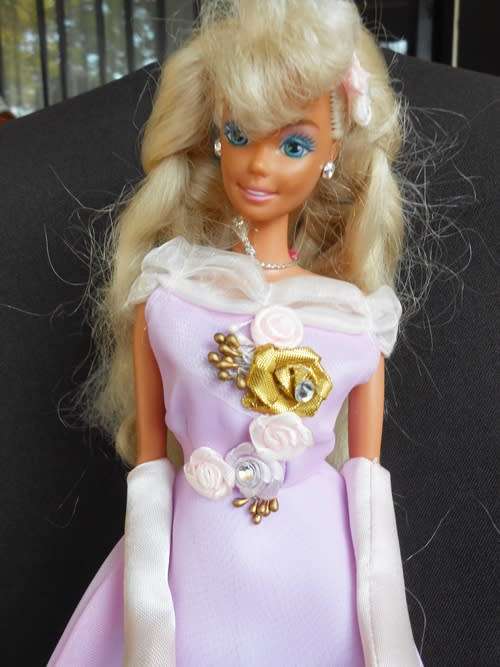 vintage collectable Superstar Barbie HEAD MOLD1976 BODY MOLD 1966