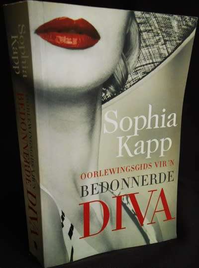 Oorlewingsgids vir 'n Bedonnerde Diva (Afrikaans, Paperback)