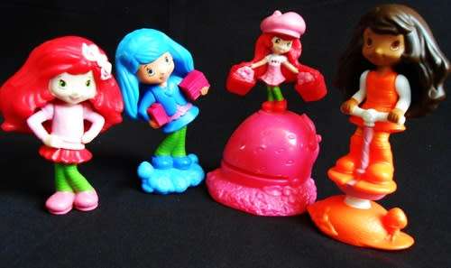 Collectable Strawberry Shortcake and Friends  4 Figures made for McDonalds