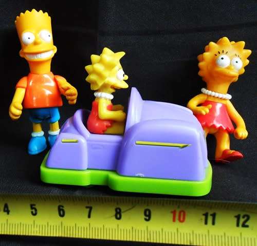 Collectable Simpsons Figures  Bart and Lisa made for McDonalds