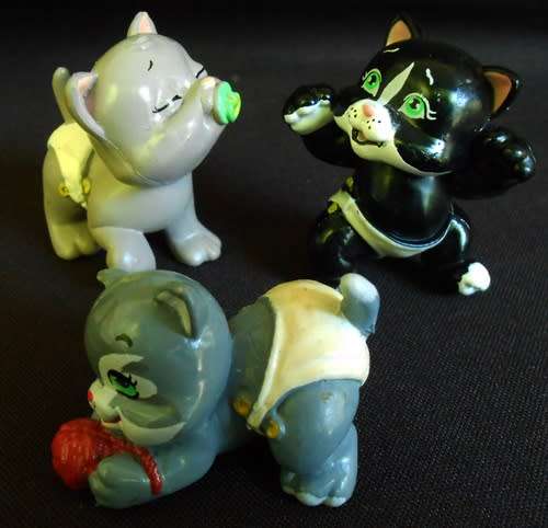 Vintage magic diaper babies pets  3 kittens