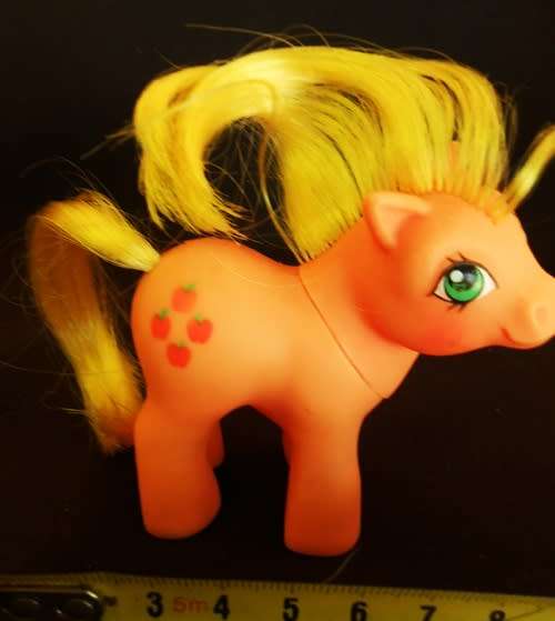 Vintage collectable 1984 G1-My-Little-Pony-Baby Applejack