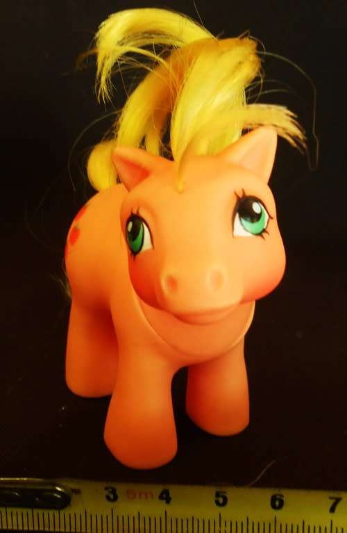 Vintage collectable 1984 G1-My-Little-Pony-Baby Applejack