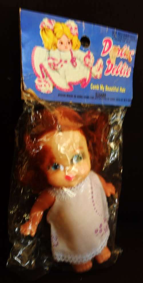 vintage Darlin'Debbie doll N I P From 1970 s made by ELMAR Hong Kong