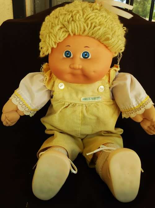 Cabbage Patch kids doll in good condition original clothes, shoes and socks