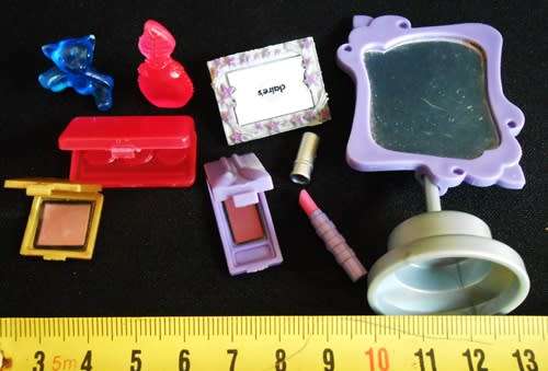 Collectable Miniature Make up set for Barbie Doll