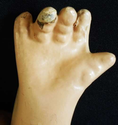 large vintage collectable composition doll from 1940