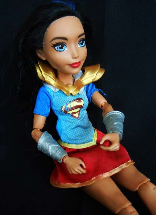 Collectable DC Super Hero Girls Wonder Woman of Themyscira 12-Inch Deluxe Doll