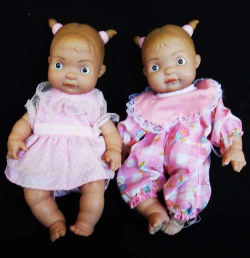 Collectable Uneeda Precious Expressions  2 dolls
