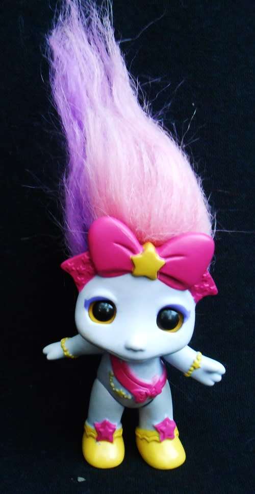 collectible Zelfs  Wishbeam Wishing Star Zelf; medium size Series 6