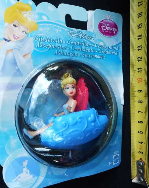 Collectible Disney Princess Faiytale Float with Cinderella