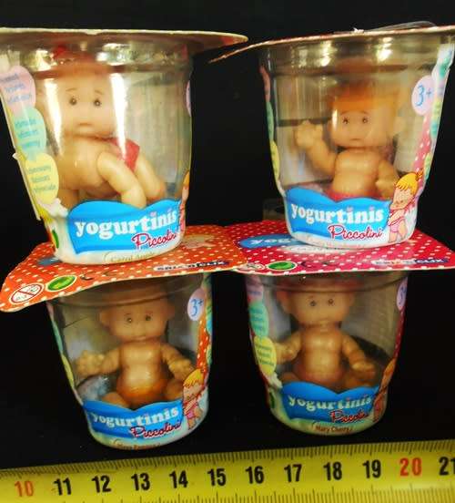Collectable small dolls Yogurtinis Piccolini with diaper in yogurt tub 4 dolls set 1