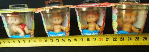 Collectable small dolls Yogurtinis Piccolini with diaper in yogurt tub 4 dolls set 1