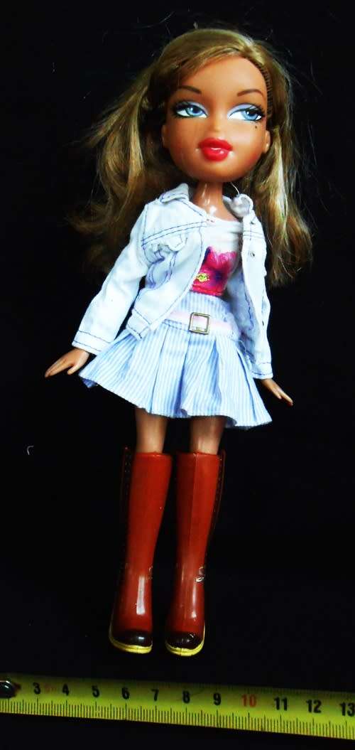 collectible Bratz Collector Doll - Yasmin,