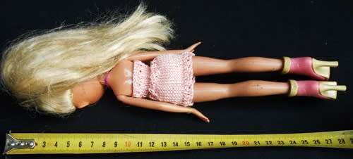 Vtg Bratz Girlz doll 2001 MGA Blonde Chloe Approx 10" tall