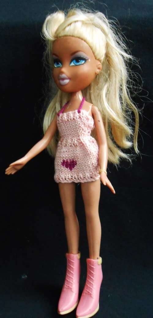 Vtg Bratz Girlz doll 2001 MGA Blonde Chloe Approx 10" tall