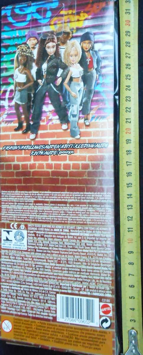 Collectable set of clothes for Flavas doll could fit Barbie  Moxi Girlz or Liv doll.set 2 N I P