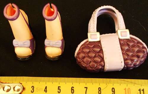collectable shoes and handbag for Barbie My Scene Doll or Bratz dollz