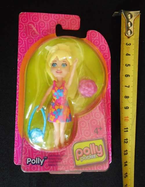 collectible  polly pocket doll N i P