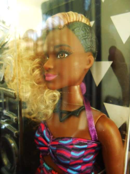 collectable Barbie doll Fashionistas  African doll curvy