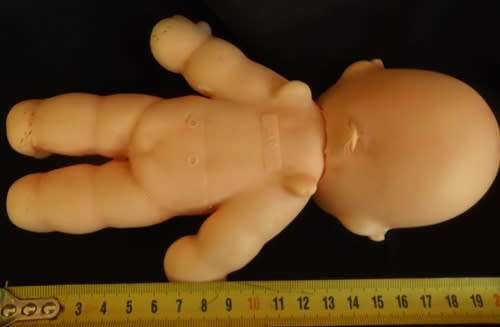 vintage Cameo Kewpie with wings