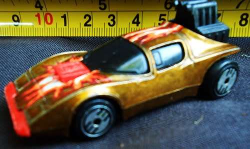 1983 Hot Wheels Flame Runner (Metallic Gold) (Ultra Hots) (Malasia)