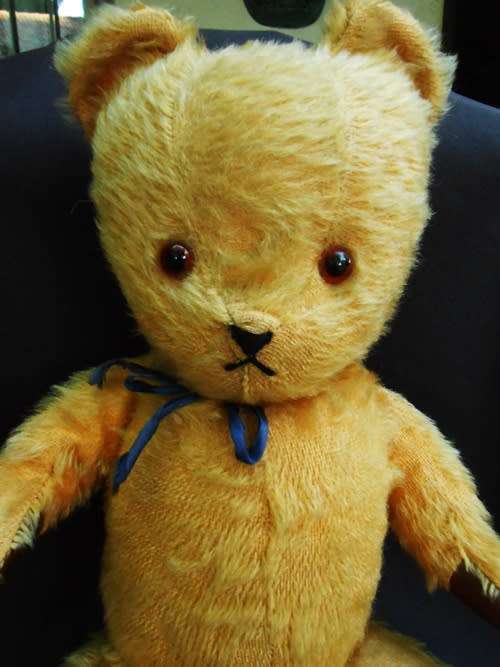 Vintage Golden Mohair Ark bear  44 cm bear 2 of 2