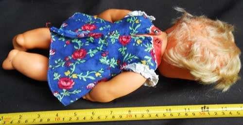 Collectable Vintage soft rubber vinyl  drink and wet doll from 1950 60 s