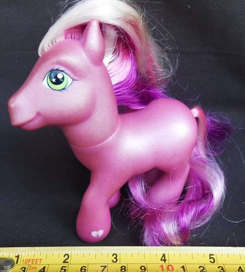 collectable My Little Pony vintage Cherry Blossom G3 Rare find