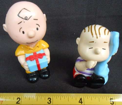 collectable figures from Peanuts Charlie Brown And Linus