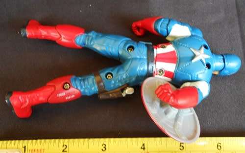 Marvel Avengers Shield Spinning Captain America 6 Inch Action Figure Hasbro 2011