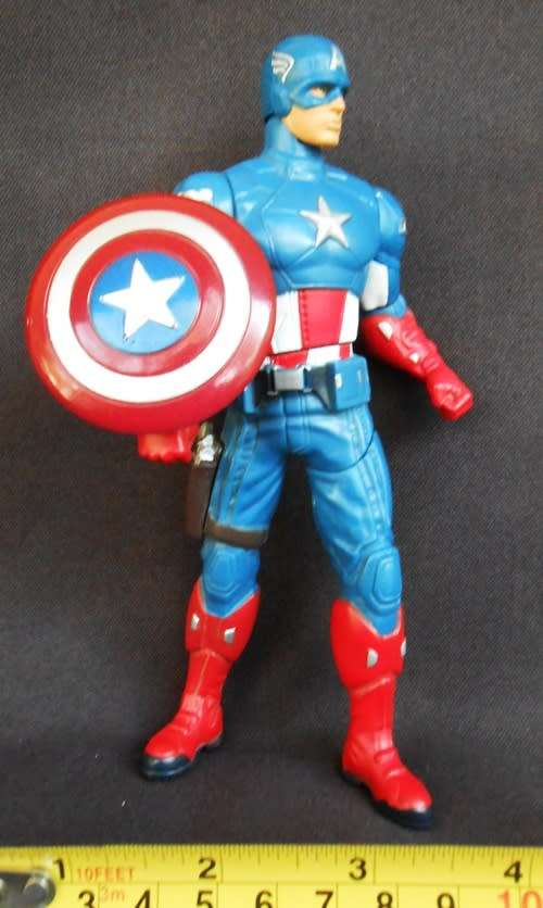 Marvel Avengers Shield Spinning Captain America 6 Inch Action Figure Hasbro 2011