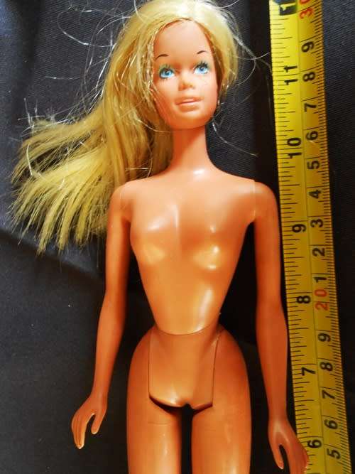 Collectable Vintage 1966 Mattel Barbie Doll Made in Japan Patent Pending Twist and Turn Rare item