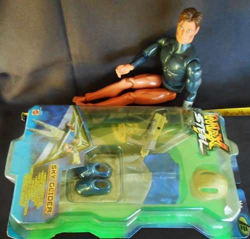 Collectable 1998 Mattel Max steel 12` Articulated Male Doll Action Figure with sky glider pack