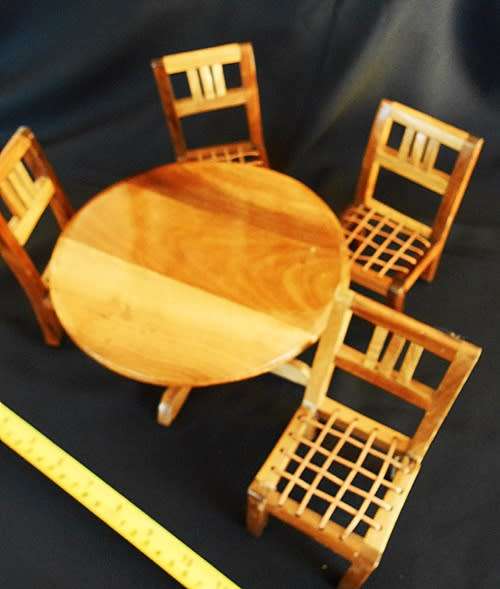Collectable Well Made Doll Furniture Round Table withFour Chairs Barbie Sized