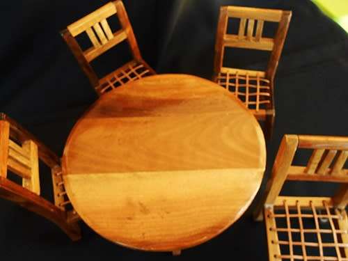 Collectable Well Made Doll Furniture Round Table withFour Chairs Barbie Sized