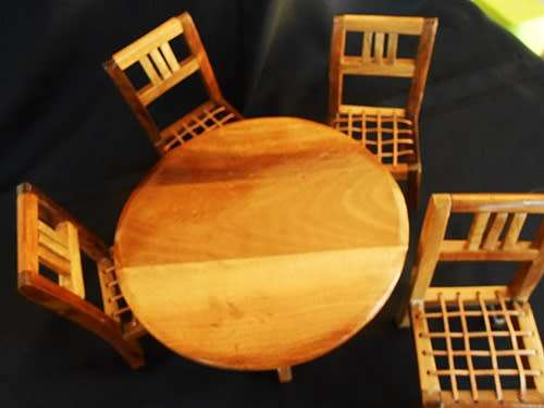 Collectable Well Made Doll Furniture Round Table withFour Chairs Barbie Sized