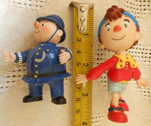 Mcdonalds Happy Meal Toy 2005 Childrens Favourite TV Toy 2 Noddy figures noddy and Mr Plod