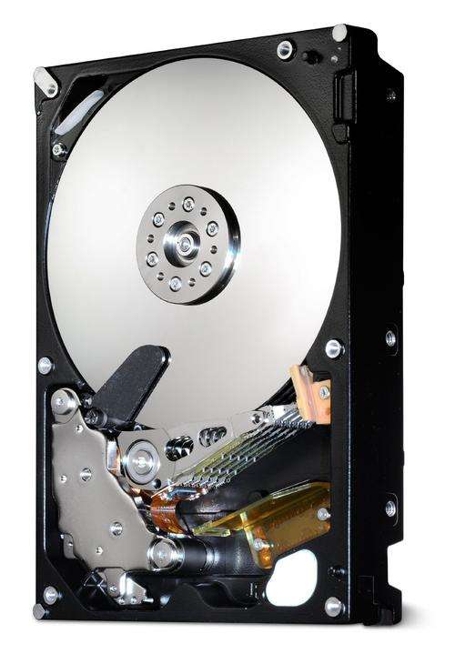 Hitachi 3.5" 2TB Harddrive SATA2 - 6 Bad sectors but operational